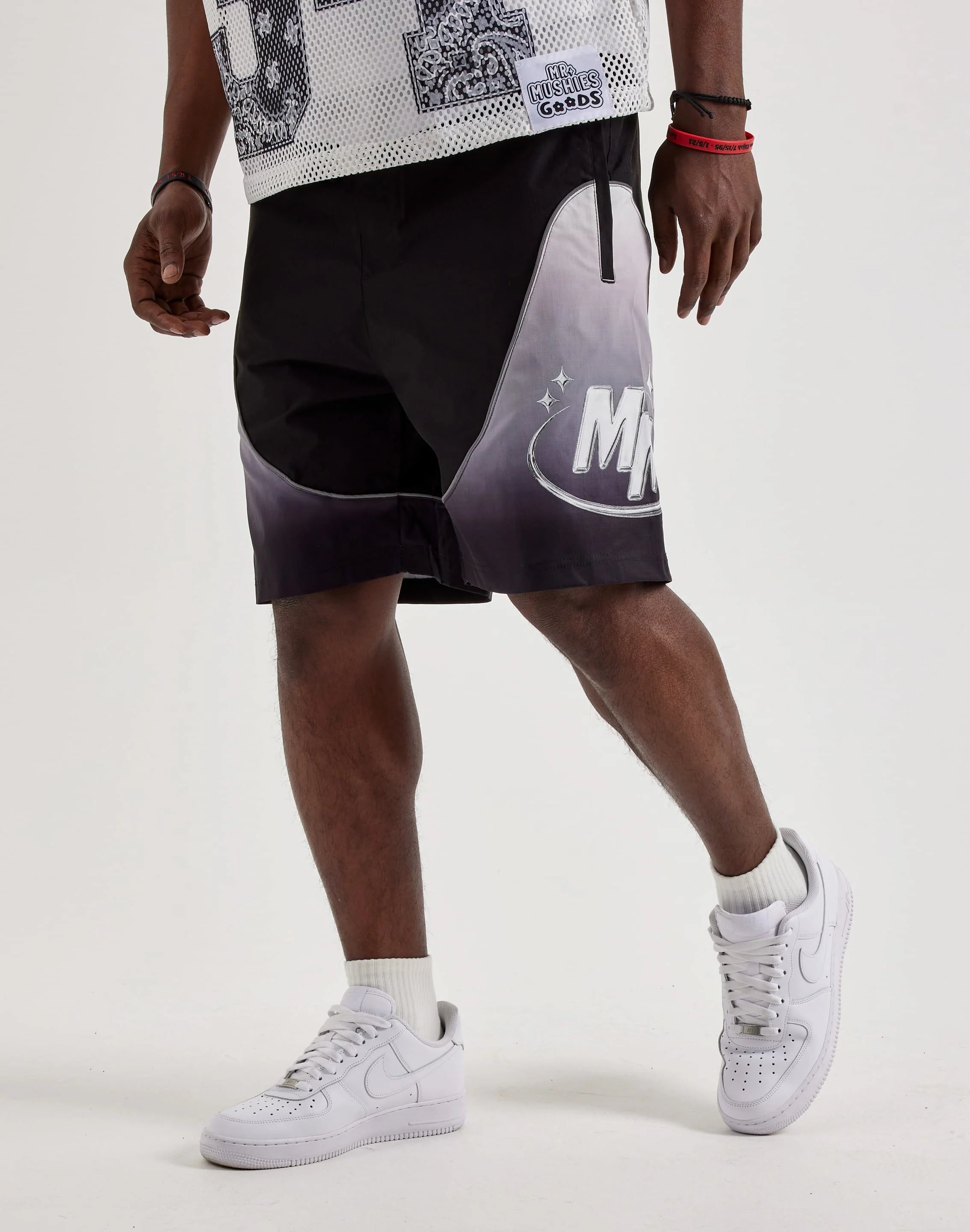 SIGNATURE NYLON SHORTS BLACK